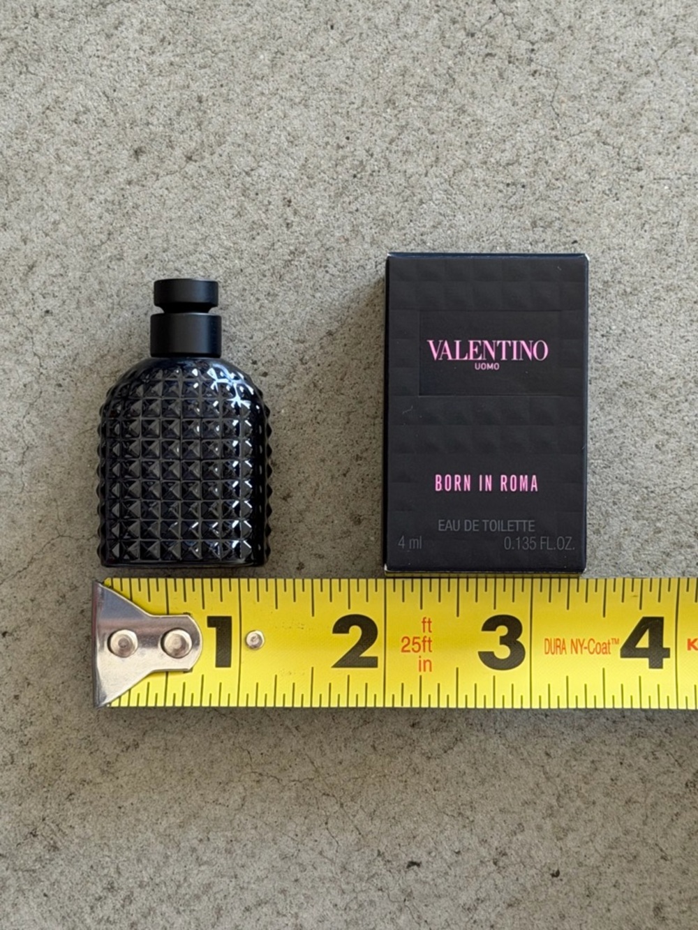 Valentino / Uomo Born In Roma Mini / 4ml EDT - Picture 8 of 9